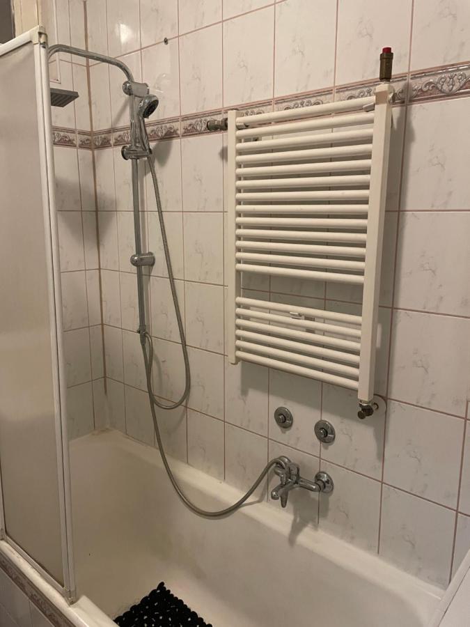 Lovely Apartment On Raday Corso Budapest Bagian luar foto
