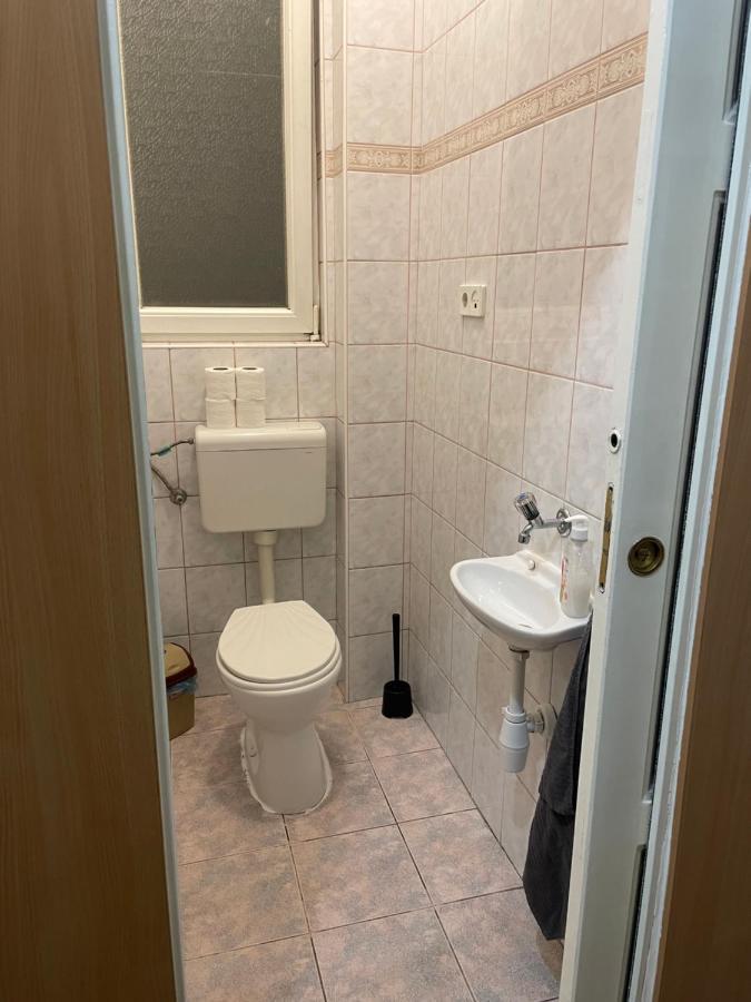 Lovely Apartment On Raday Corso Budapest Bagian luar foto