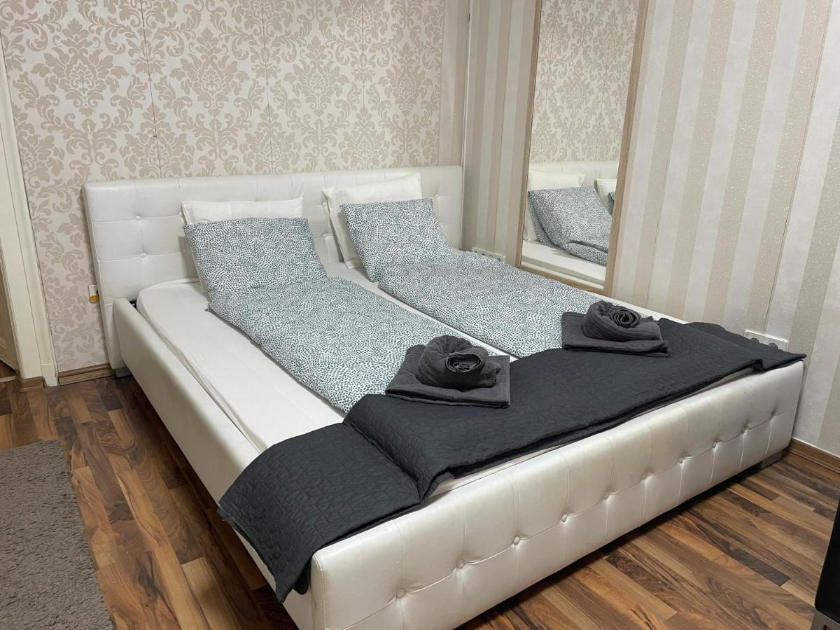 Lovely Apartment On Raday Corso Budapest Bagian luar foto