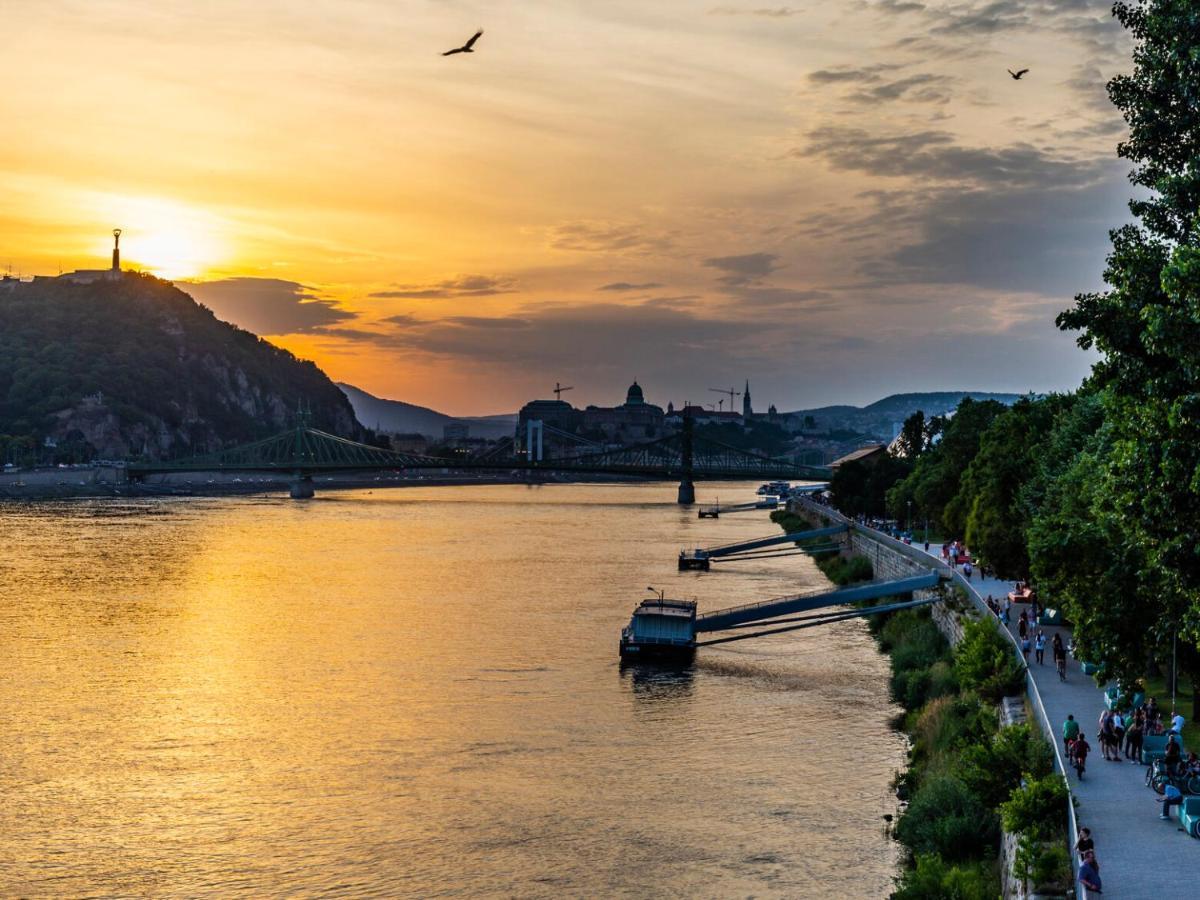 Lovely Apartment On Raday Corso Budapest Bagian luar foto